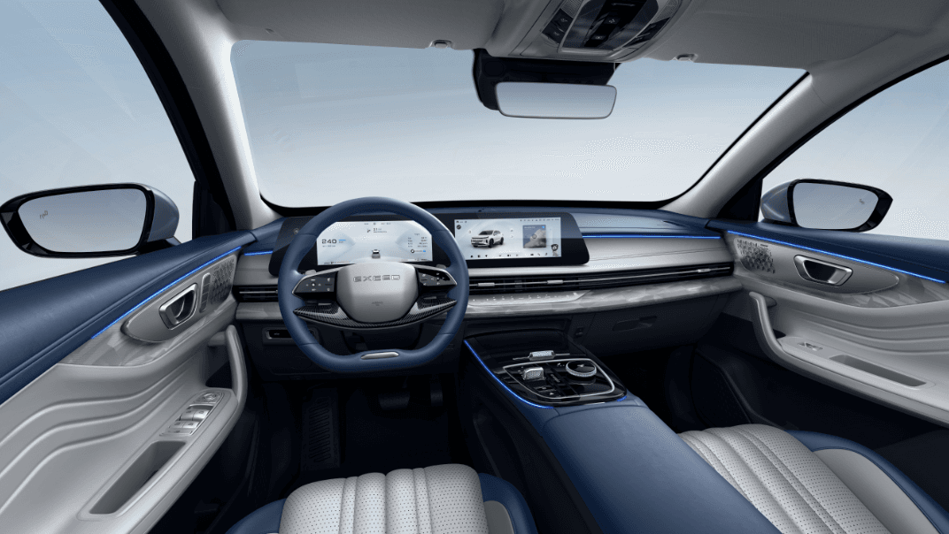 Exeed LX interior image showing ambient lighting