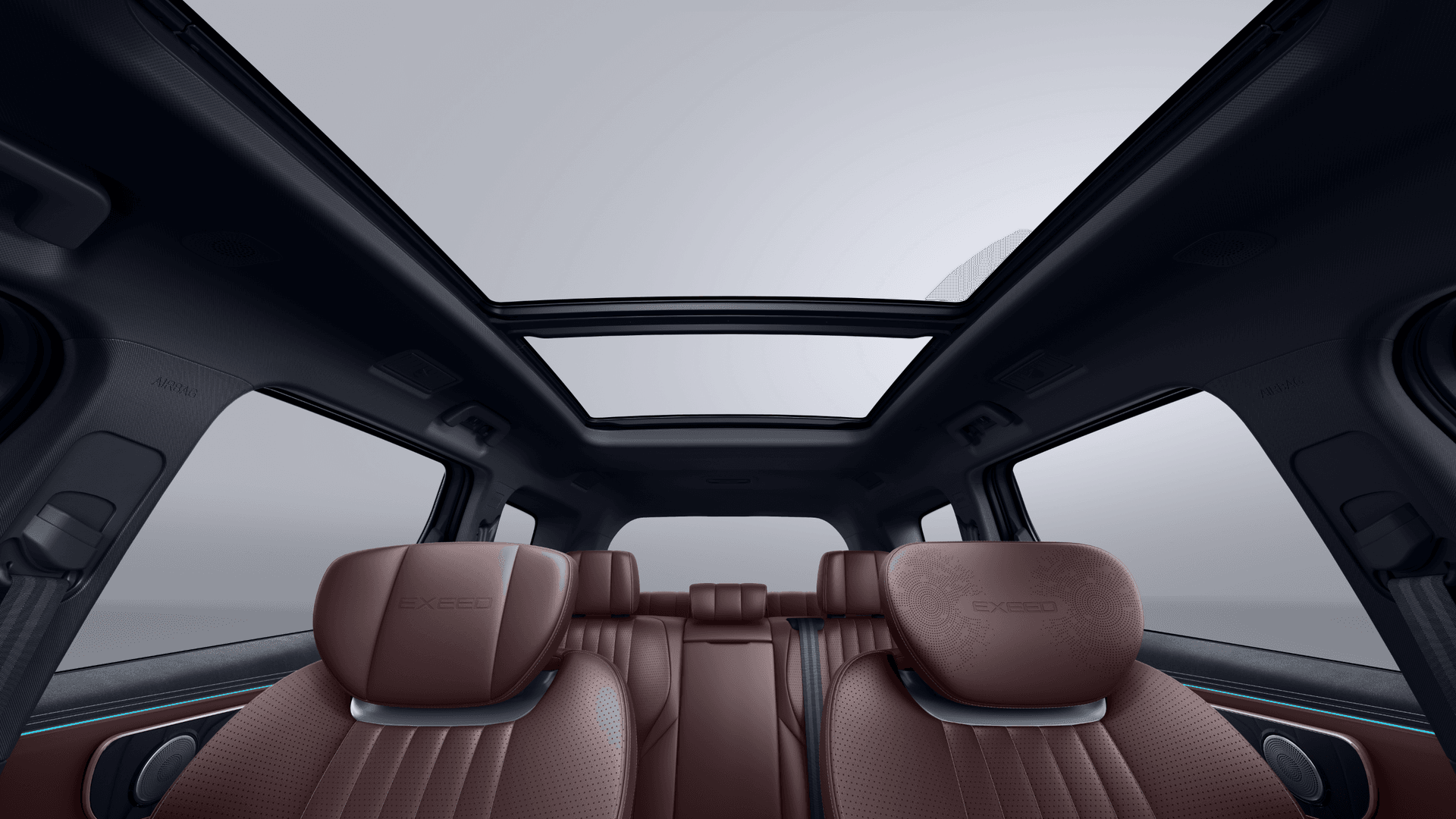 Exeed VX interior image showing panoramic sunroof